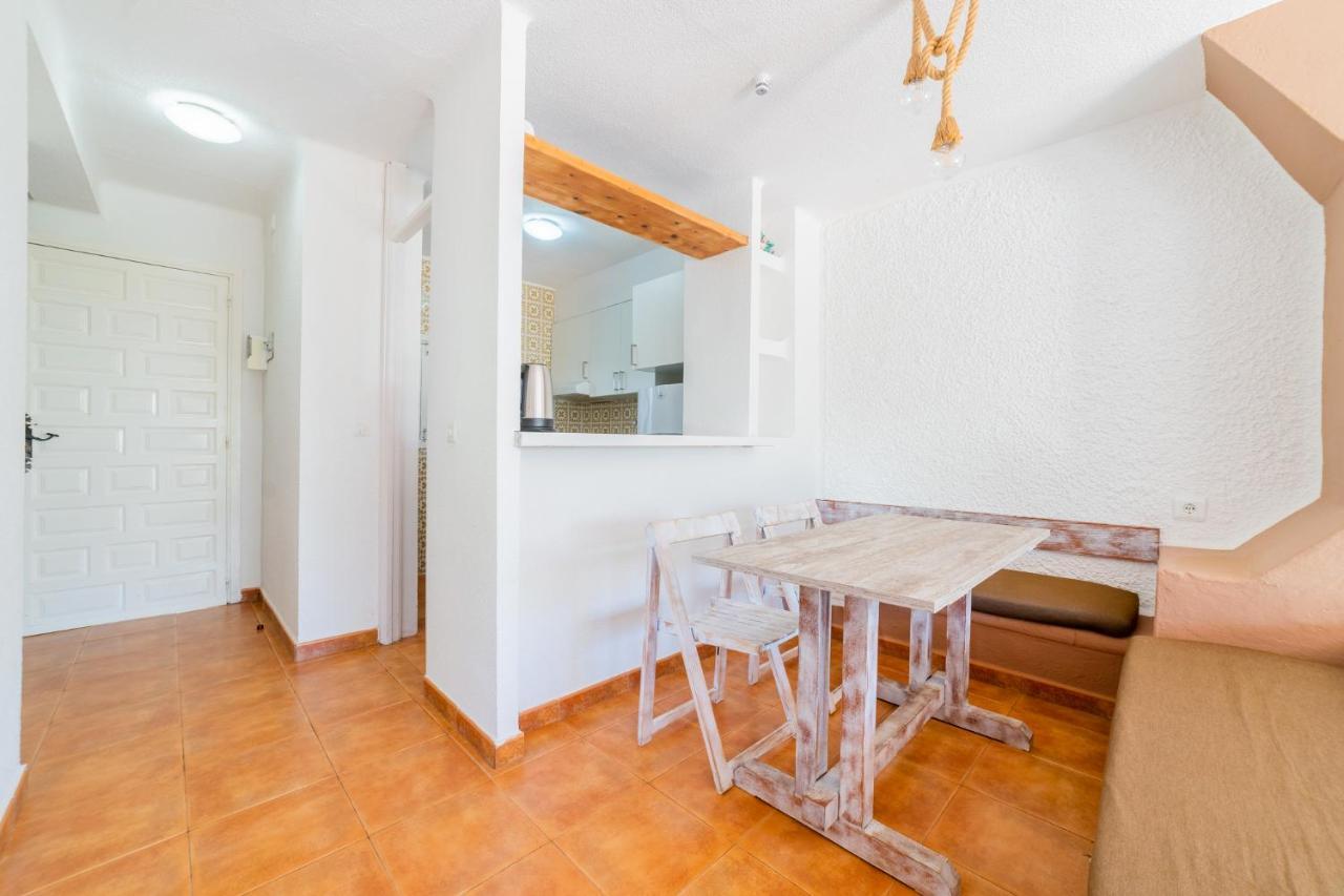 Atlas Apartments Ibiza Санта-Еулалія-дель-Ріо Екстер'єр фото