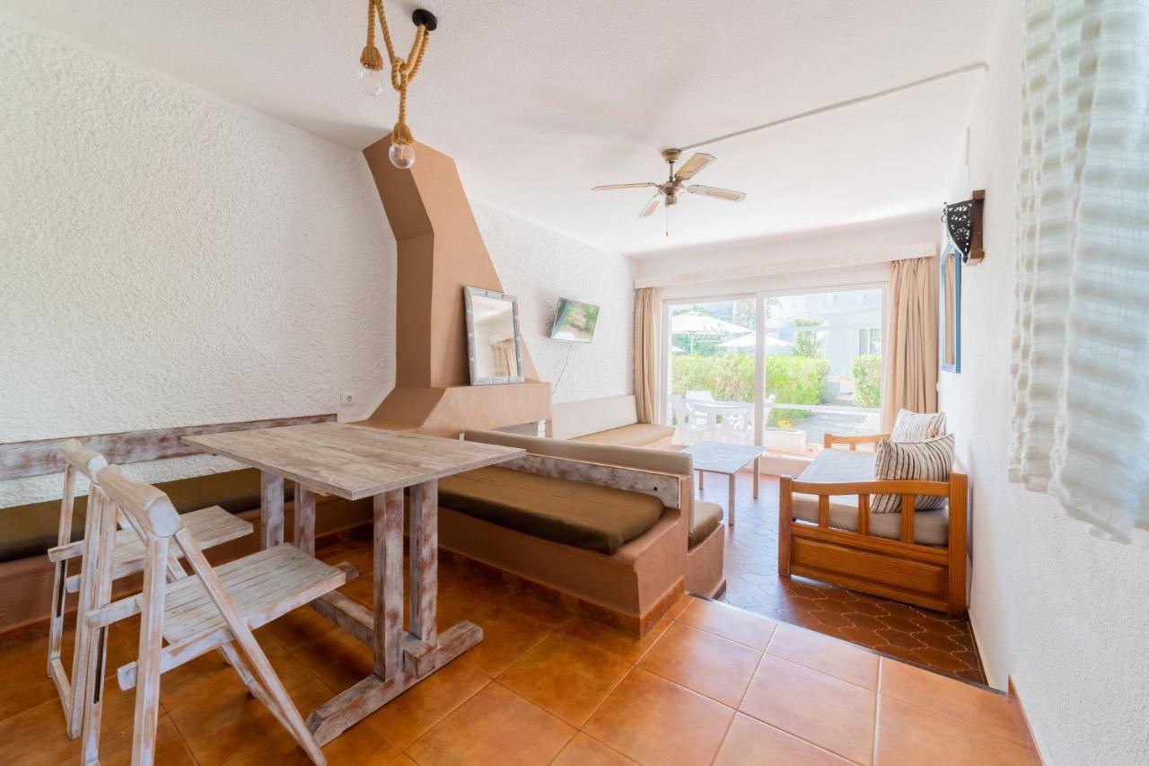Atlas Apartments Ibiza Санта-Еулалія-дель-Ріо Екстер'єр фото
