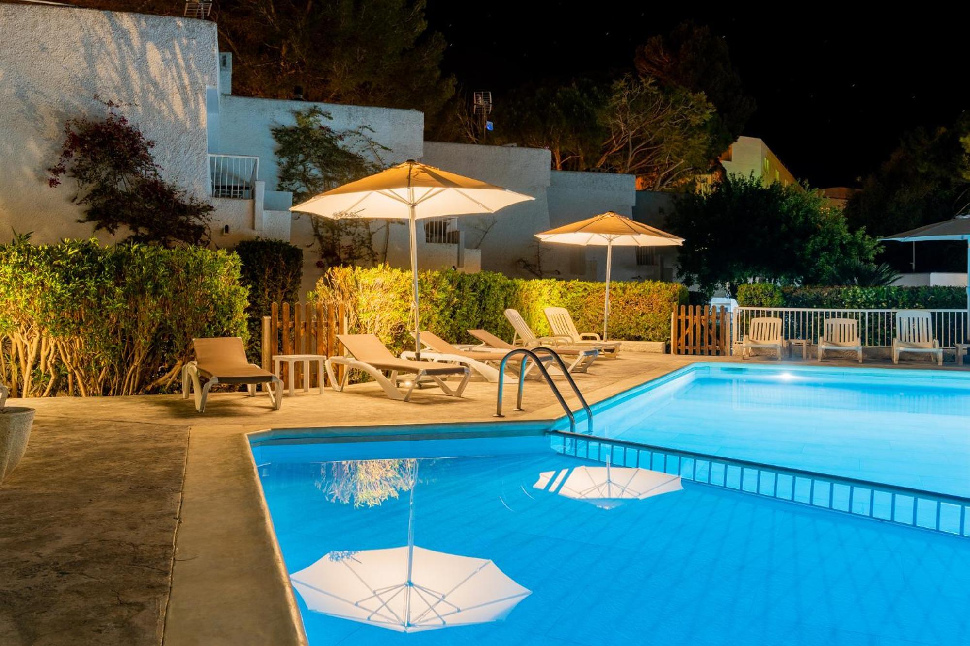 Atlas Apartments Ibiza Санта-Еулалія-дель-Ріо Екстер'єр фото
